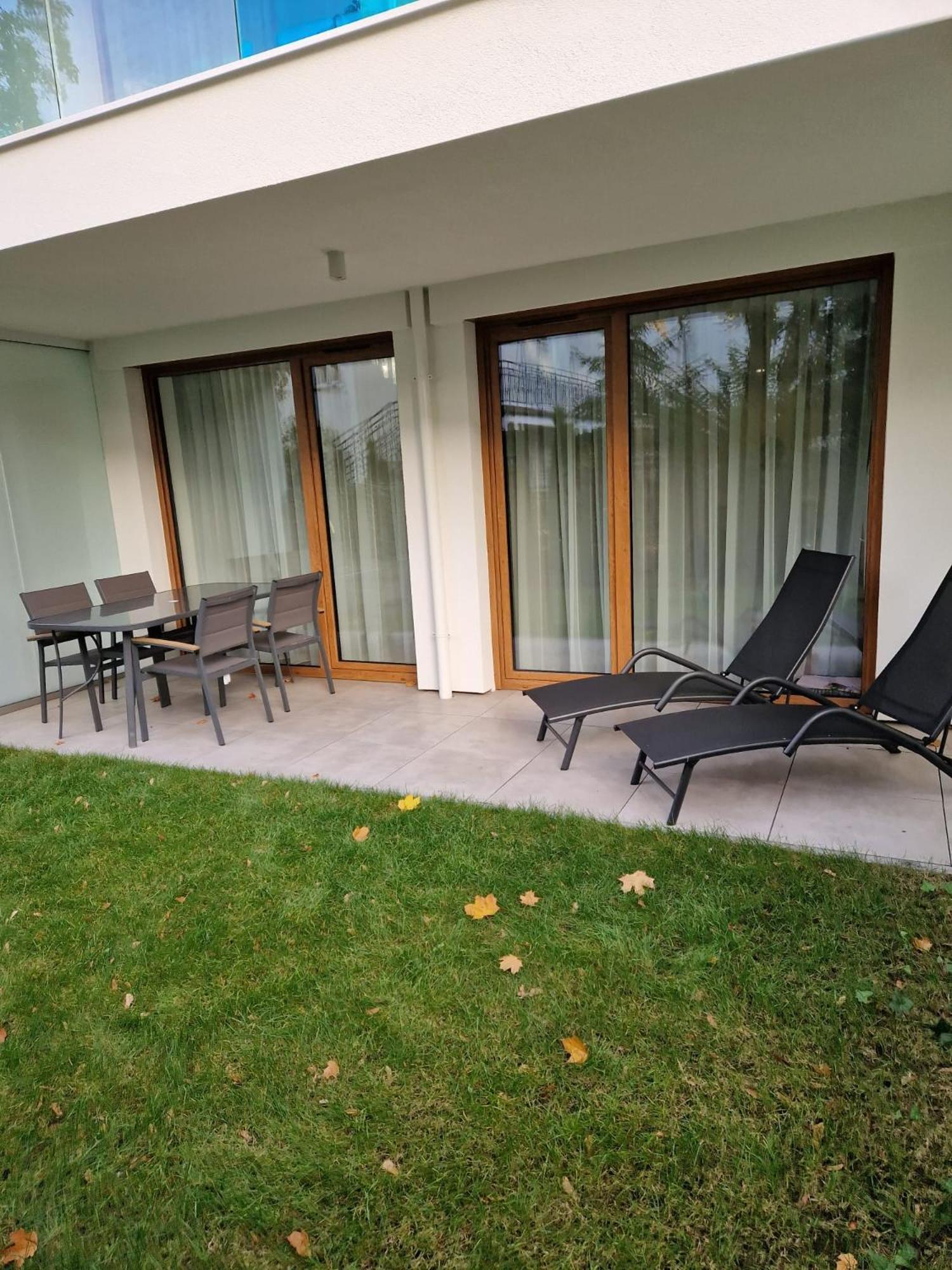 Whiteblue Garden & Sauna & Fitness Apartment